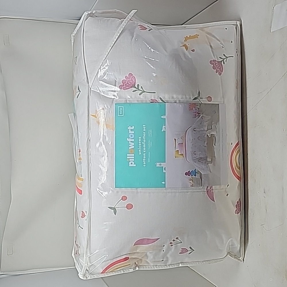 Pillowfort Unicorn Cotton Kids' Comforter Set Twin